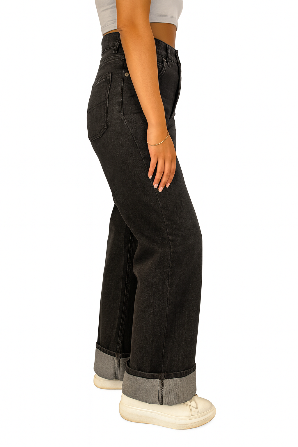 BLACK WASHED FLIPPED DENIM