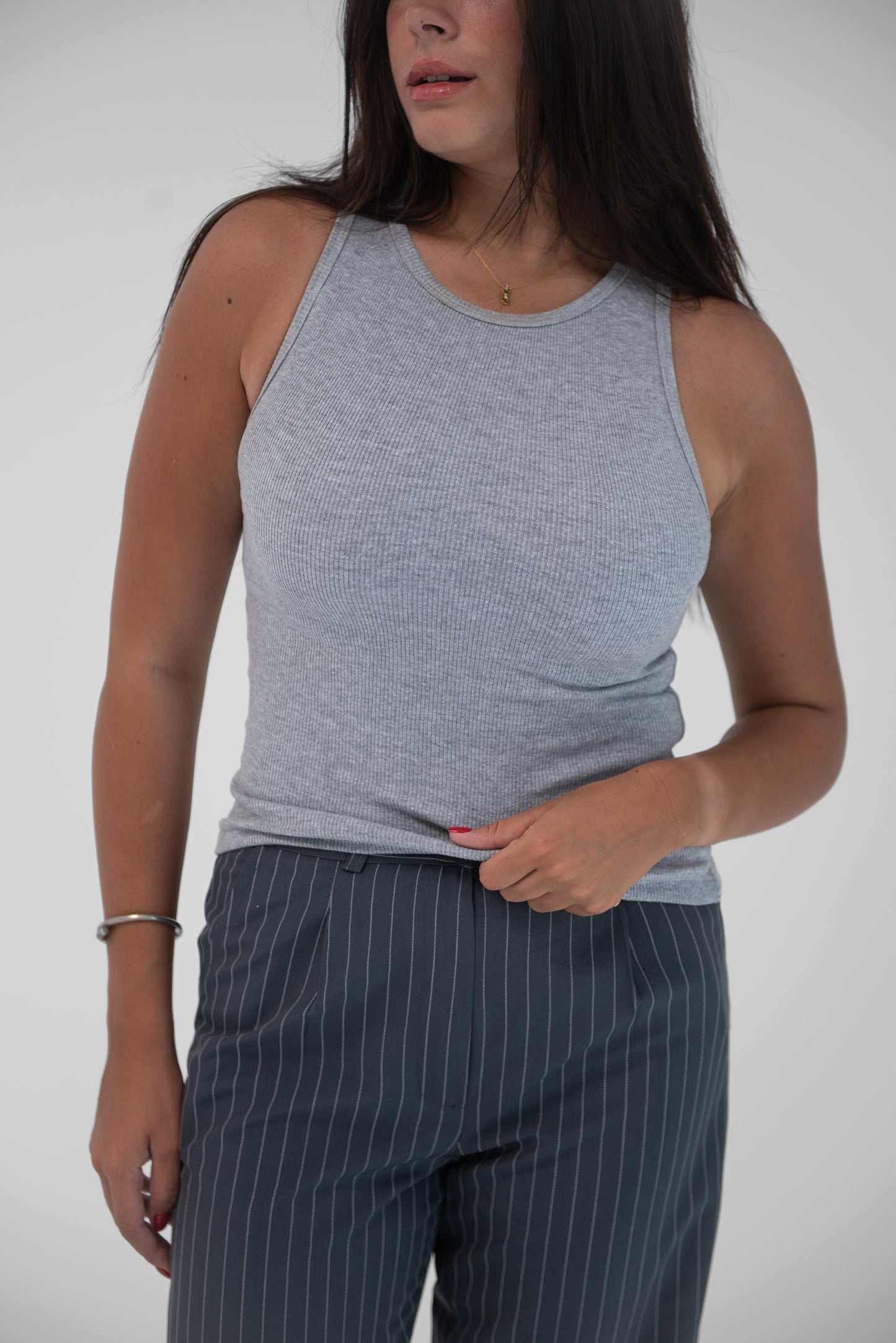 CREWNECK TANK