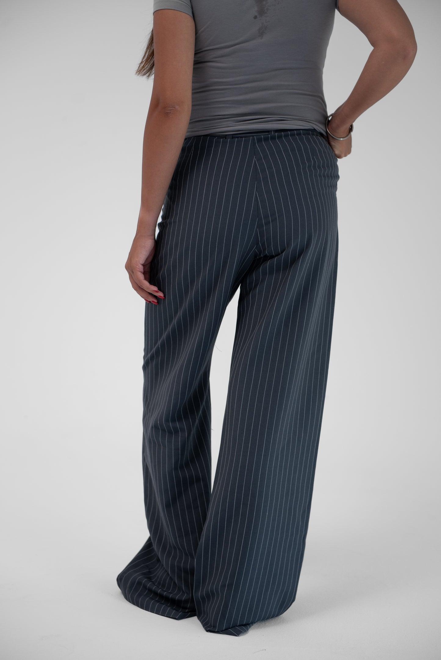 GREY WIDE LEG TROUSERS