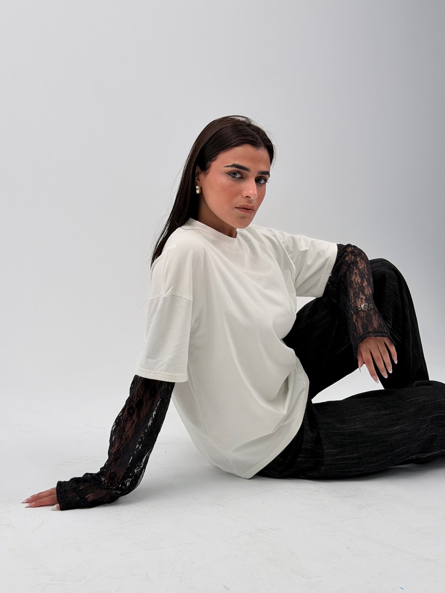 LONG SLEEVE LACE-TEE