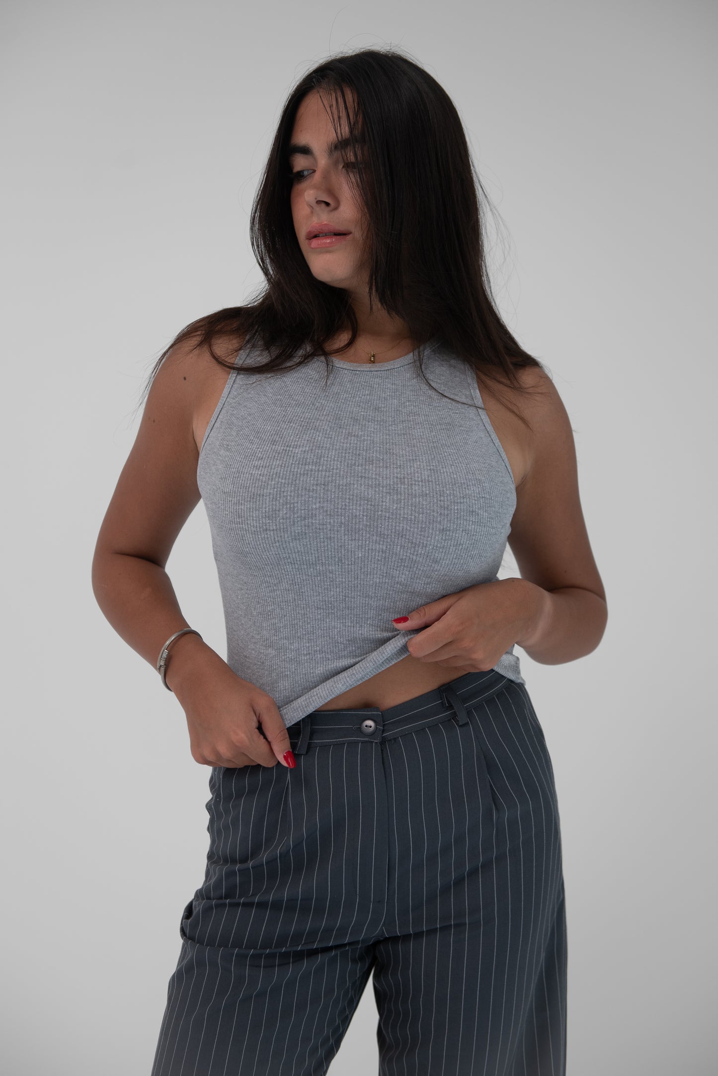 CREWNECK TANK