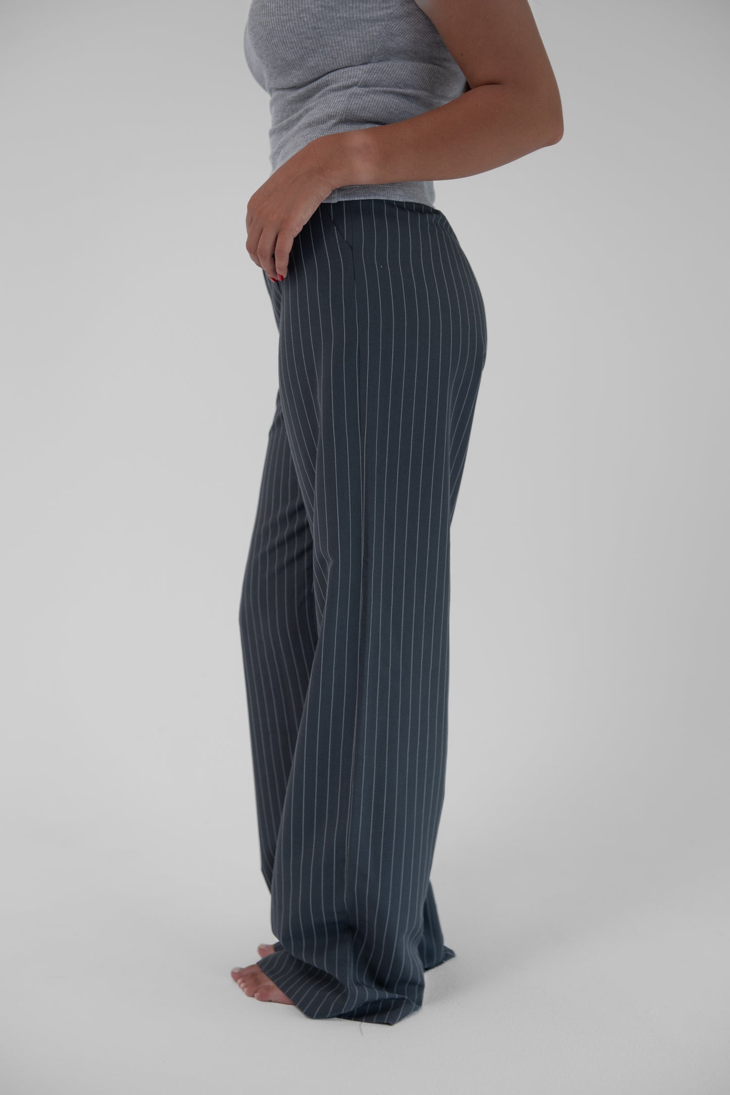 GREY WIDE LEG TROUSERS