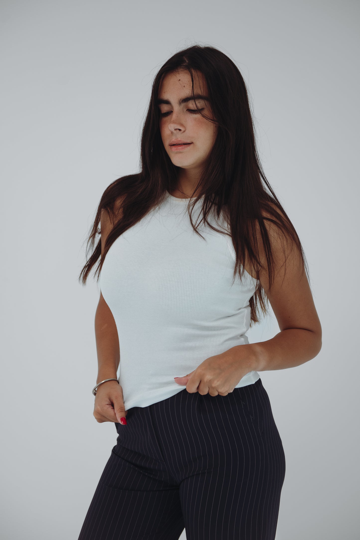 CREWNECK TANK