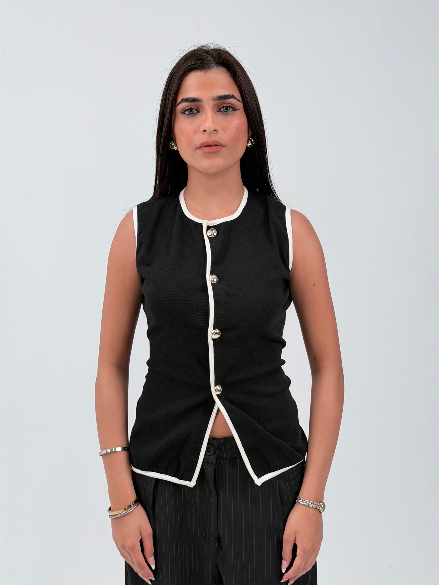 PIPED BUTTON TOP - BLACK